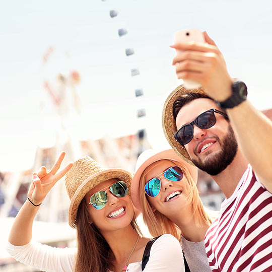 Friends big wheel MagicBreaks Friends big wheel carousel banner