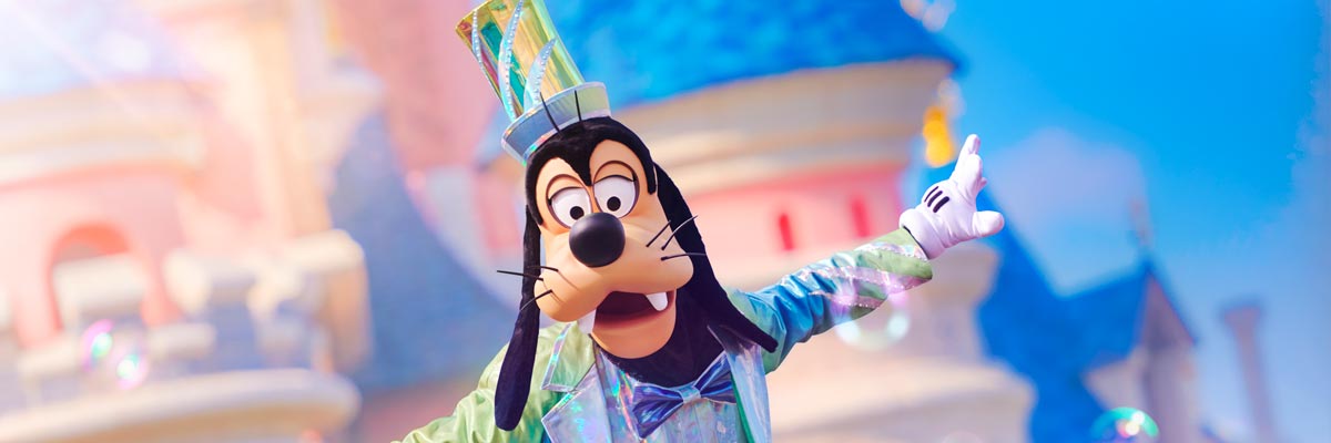 MagicBreaks Special Offers to Disneyland Paris carousel banner
