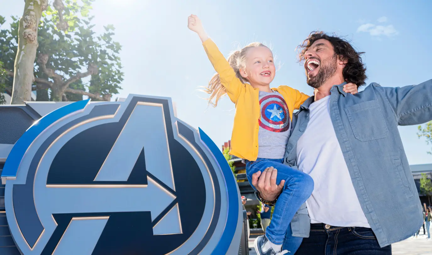 MARVEL Super Hero VIP Coach Trip MARVEL Super Hero VIP Coach Trip