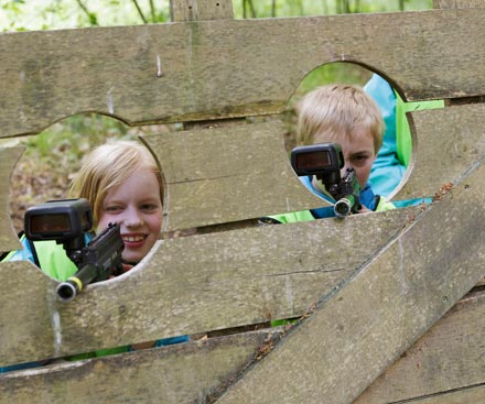 Family Laser Battle